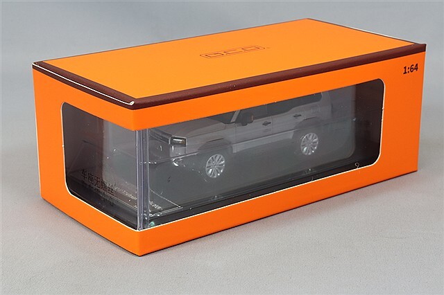 GCD 1/64 トヨタ ランドクルーザー プラド 250 (左ハンドル) シルバー