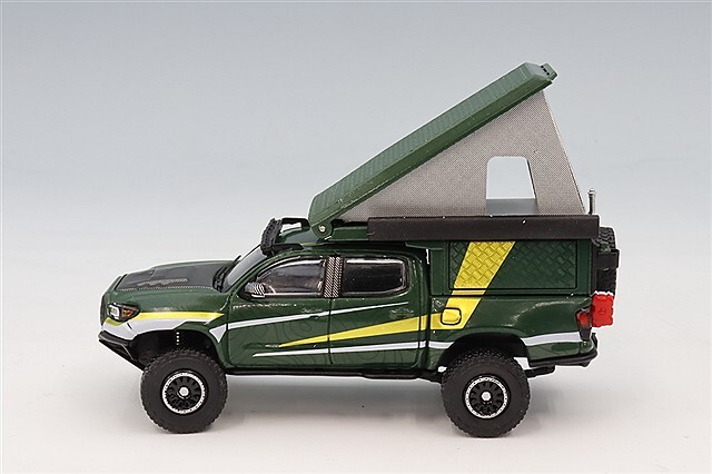GCD 1/64 トヨタ タコマ TRD プロ 2022 (キャンパーバン