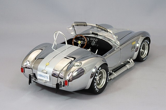 京商 1/18 シェルビー コブラ 427 S/C クローム
