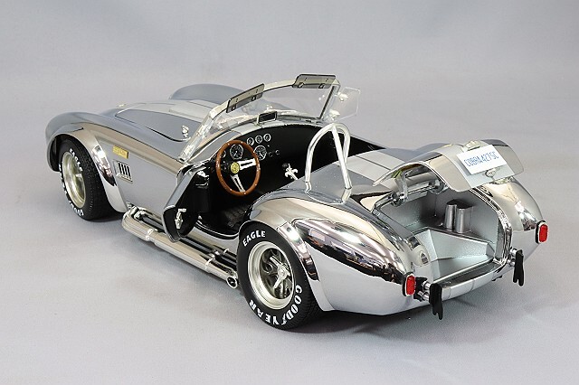 京商 1/18 シェルビー コブラ 427 S/C クローム