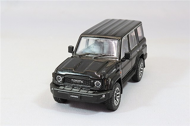【送料込】再々販ランクル70 ミニカー 黒 GCD 1/64 トヨタ ランドクルーザー 70 右ハンドル ブラック