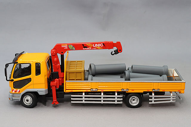 GCD 1/64 三菱 FUSO ファイター (1024) イエロー クレーン & セメント