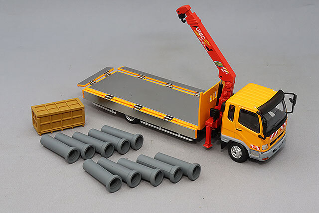 GCD 1/64 三菱 FUSO ファイター (1024) イエロー クレーン & セメント