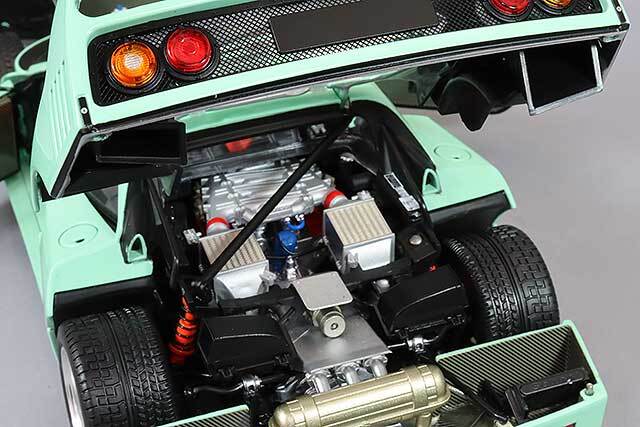 京商1/18 フェラーリF40 ks08416y_1.jpg