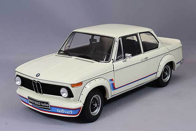 京商 1/18 BMW 2002 turbo ターボ ホワイト 京商 ミニカー | 京商オリジナル 1/18 BMW 2002 ターボ