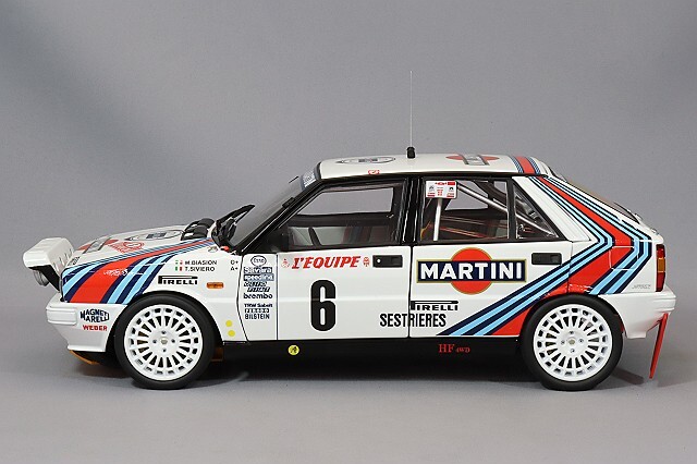 1/18 京商 ランチア デルタ HF インテグラーレ マルティニ6 京商 1/18 ランチア デルタ HF インテグラーレ 