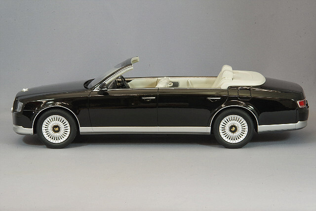 1/18 トヨタ センチュリー オープン SAMURAI KSR18052BK Amazon | 京商(Kyosyo) samurai 1/18 トヨタ センチュリー