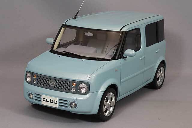 京商 samurai 1/18 日産 キューブ エアブルー