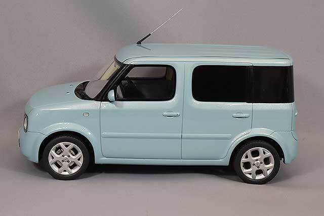 京商 samurai 1/18 日産 キューブ エアブルー