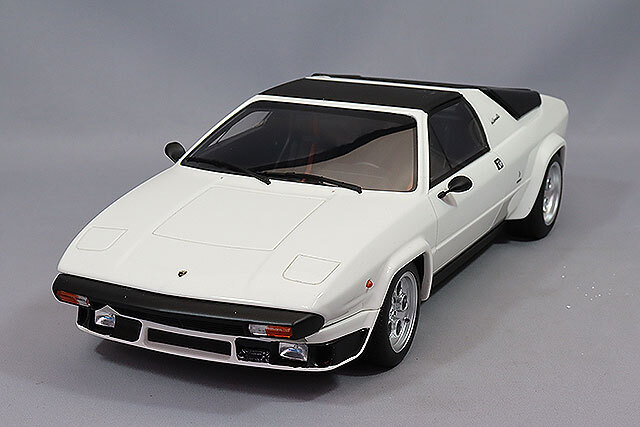 京商 ランボルギーニ スバル ポルシェ 京商 1/18 ランボルギーニ ウラッコ ラリー イエロー