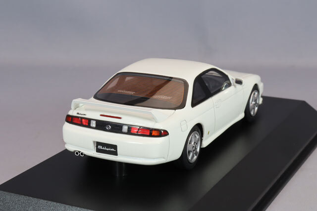 京商　日産 シルビア K’s ホワイトパール　32250321J07S オリジナルゲーム・おもちゃ・グッズ - 京商 日産 シルビア K's