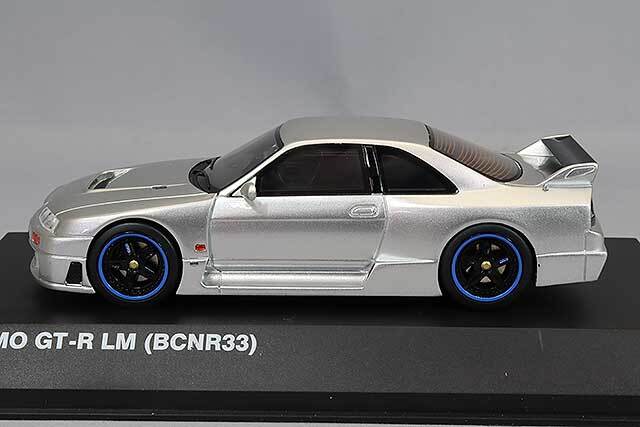 京商 1/43 ニスモ GT-R LM (BCNR33) シルバー