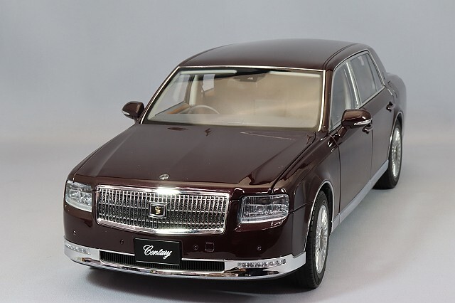 LCDモデル 1/18 トヨタ センチュリー UWG60 ダークレッド