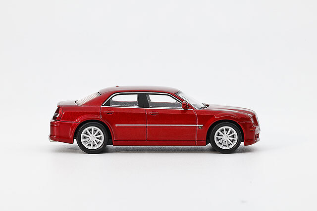 ダイキャストチーム 1/64 クライスラー 300C レッド (左ハンドル)