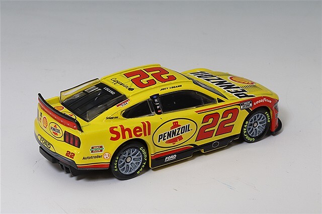 ライオネルレーシング 1/64 フォード マスタング SHELL-PENNZOIL 2025