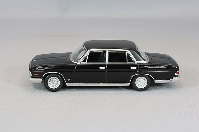 トミカリミテッドヴィンテージ 1/64 西部警察27 日産 プレジデント (黒)