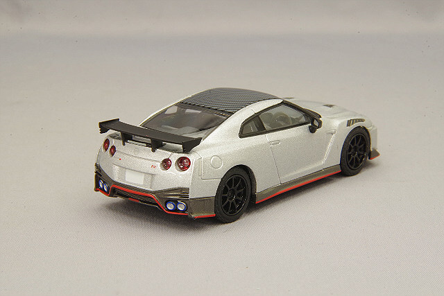 トミカリミテッドヴィンテージ NEO 1/64 日産 GT-R ニスモ 2020 銀