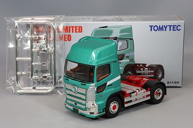 トミカリミテッドヴィンテージ NEO 1/64 日野 プロフィア トラクタ 