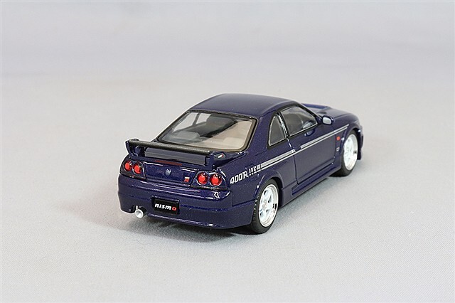 トミカリミテッドヴィンテージ NEO 1/64 ニスモ 400R (紺)
