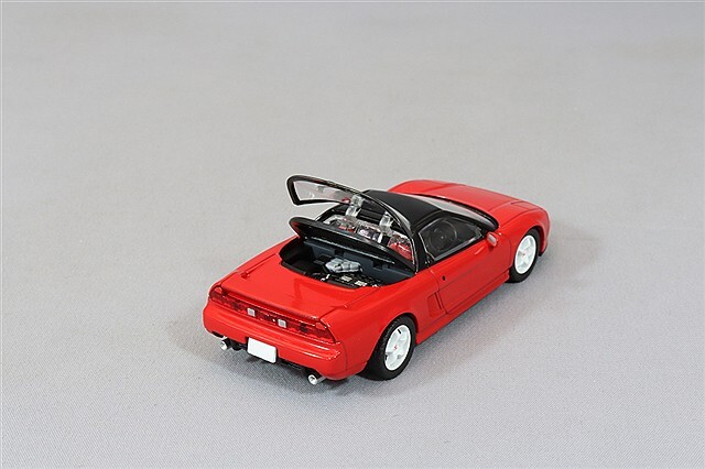 トミカリミテッドヴィンテージ NEO 1/64 ホンダ NSX-R (赤) 92年式