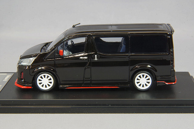 MODEL 1 (モデルワン) 1/64 トヨタ ハイエース 300 カスタムVer. ブラック