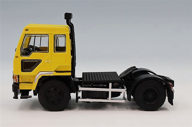 MODEL1 (モデルワン) 1/64 三菱 FUSO ザグレート 1986 イエロー