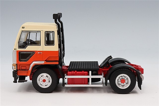 MODEL1 (モデルワン) 1/64 三菱 FUSO ザグレート 1993 オレンジ