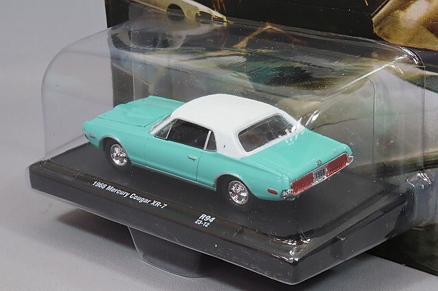 M2マシーン 1/64 1968 マーキュリー クーガー XR-7 エメラルドグリーン