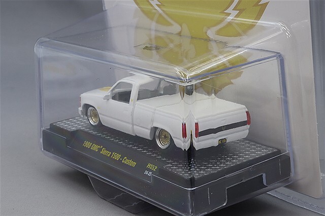 M2マシーン 1988 GMC シエラ　1500 - カスタム M2マシーン 1/64 1988 GMC シエラ 1500 カスタム