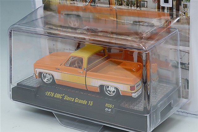 M2マシーン 1/64 1976 GMC シエラ グランデ 15 