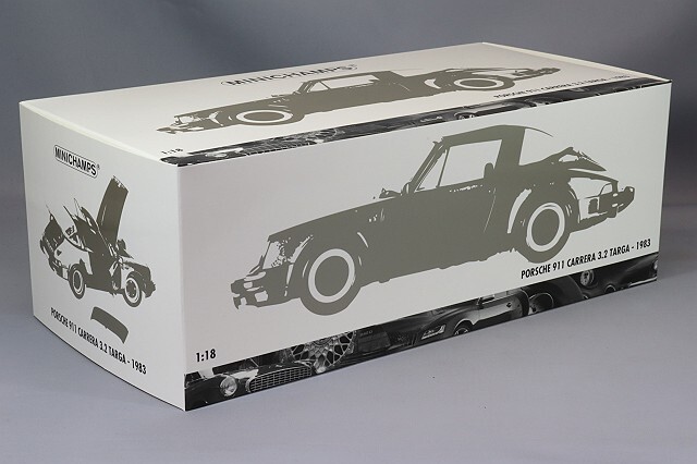 ミニチャンプス 1/18 ポルシェ 911 カレラ 3.2 タルガ 1983 ホワイト