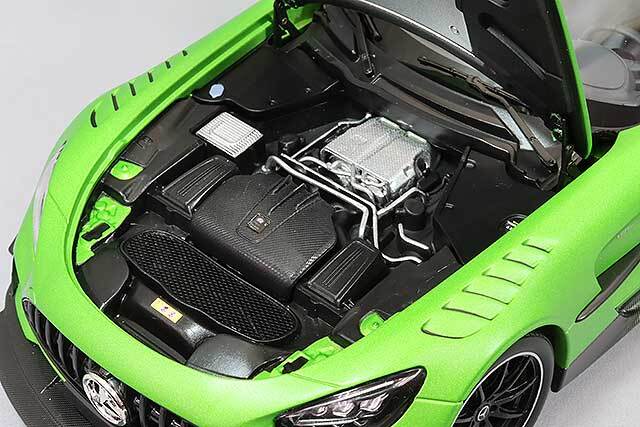 ミニチャンプス 1/18 メルセデス-AMG GT ブラックシリーズ 2021 マット