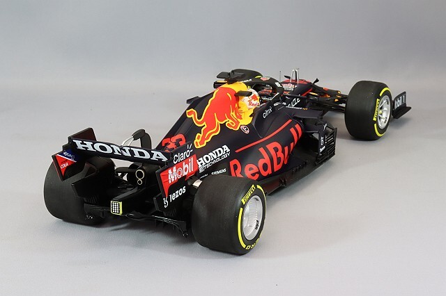 ミニチャンプス 1/18 レッドブル レーシング ホンダ RB16B 2021
