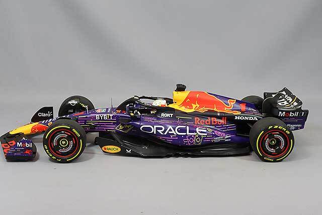 オラクル・レッドブル・レーシング RB19 マックス・フェルスタッペン ミニカー オラクル レッドブルレーシング RB19 マックス