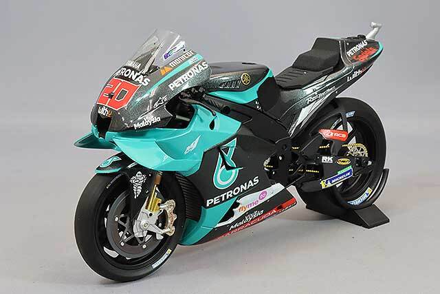 ミニチャンプス1/12 ヤマハ YZR-M1 ヤマハ チーム ペトロナス 2020