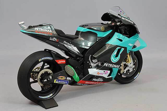 ミニチャンプス1/12 ヤマハ YZR-M1 ヤマハ チーム ペトロナス 2020