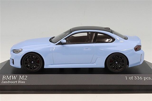 新品 1/43 ミニチャンプス  M2 2023 ライトブルー ミニチャンプス 1/43 BMW M2 2023 ブルー
