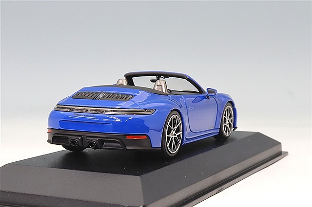 1/43 特注 ミニチャンプス ポルシェ 992.2 カレラ GTS ブラック 1/43 特注 ミニチャンプス ポルシェ 992.2 カレラ GTS ブラック