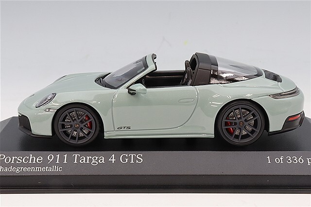 ミニチャンプス 1/43 ポルシェ 911 (992.2) タルガ 4 GTS 2024