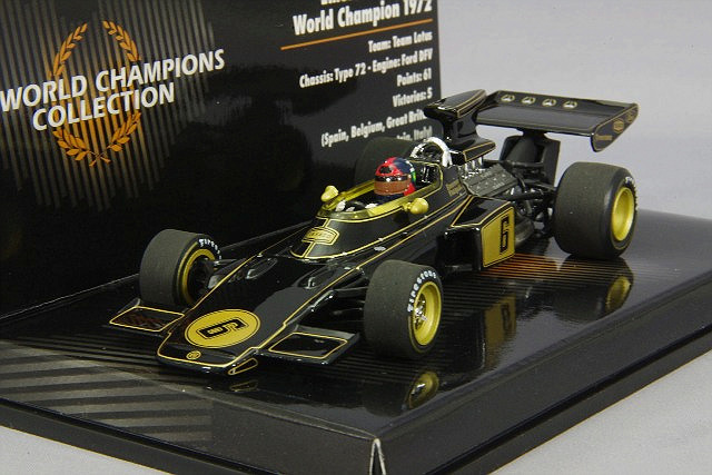 ミニチャンプス ヴィタリー・ペトロフ ロータス2011 直筆サイン 1/43 ミニチャンプス ヴィタリー・ペトロフ ロータス2011 直筆サイン