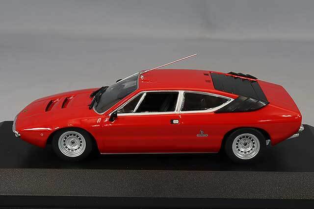 マキシチャンプス 1/43 ランボルギーニ ウラッコ 1974 レッドメタリック