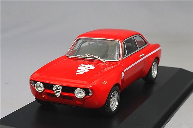 MEBETOYS アルファロメオ　アンティークカー マキシチャンプス 1/43 アルファロメオ GTA 1300 ジュニア 1968