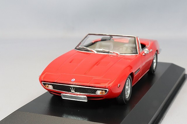 マキシチャンプス 1/43 マセラティ ギブリ スパイダー 1969 レッド