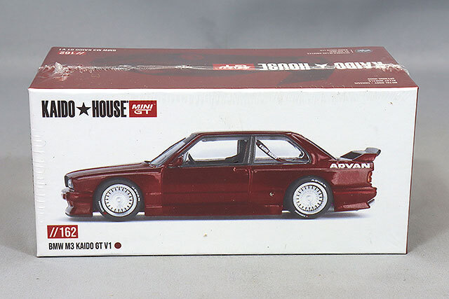 KAIDO HOUSE x TSM ミニGT 1/64 BMW M3 E30 Kaido GT V1 左ハンドル