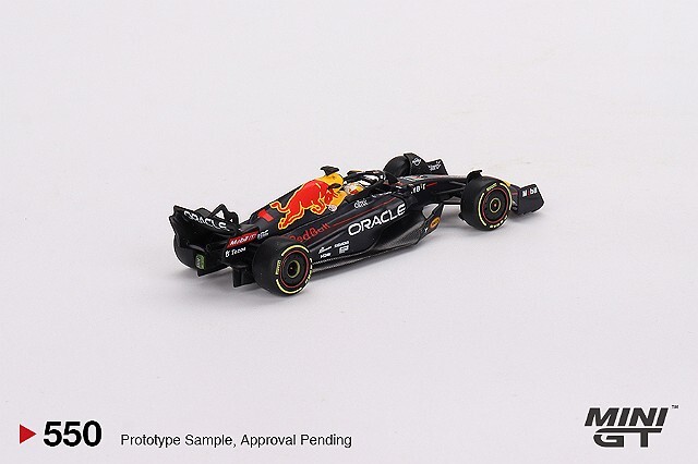 MINI GT 1/64 オラクル レッドブル レーシング RB18 #1 Amazon | MINI GT 1/64 オラクル レッドブル レーシング RB18