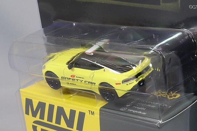 TSM ミニGT 1/64 日産 Z パフォーマンス 2022 スーパーGT セーフティー