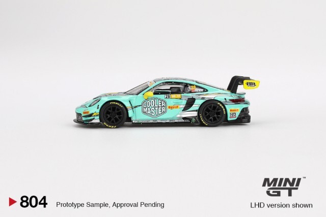 TSM ミニGT 1/64 ポルシェ 911 GT3R HubAuto 2023 FIA GT ワールド