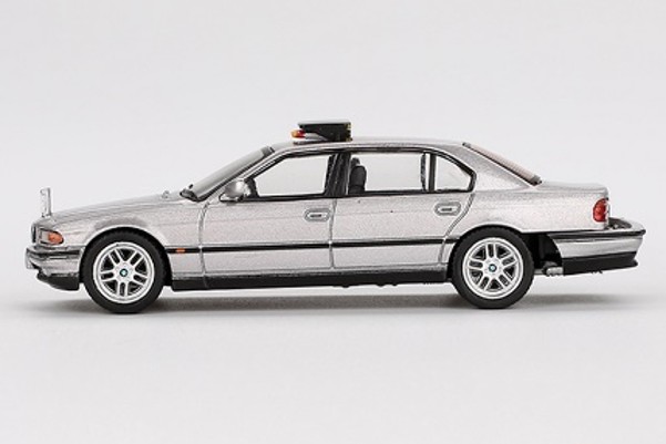 TSM ミニGT 1/64 BMW 750IL 