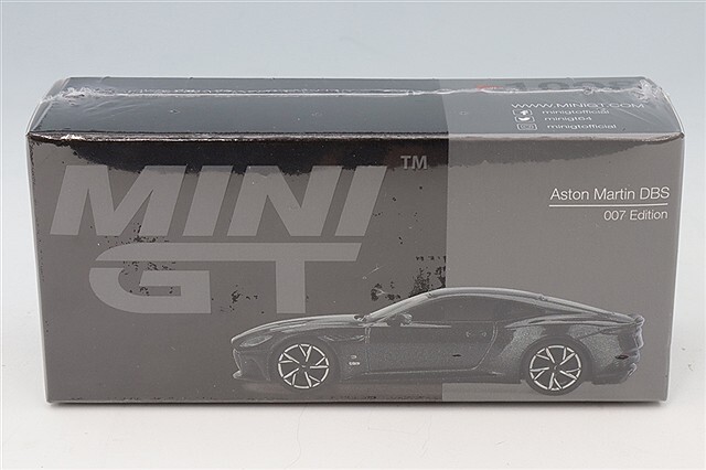 TSM ミニGT 1/64 アストンマーティン DBS 007エディション (左