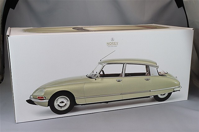 ノレブ 1/12 シトロエン DS 23 パラス 1973 トロネベージュ